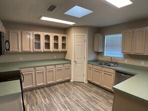 8749 Cornell Ave in Odessa, TX - Building Photo - Building Photo