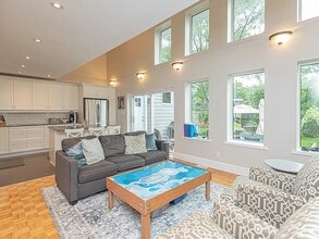 875 Kingsmere Av in Ottawa, ON - Building Photo - Building Photo