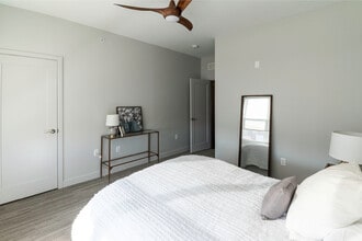 VIDA Apartments and Townhomes in Rochester, NY - Building Photo - Building Photo