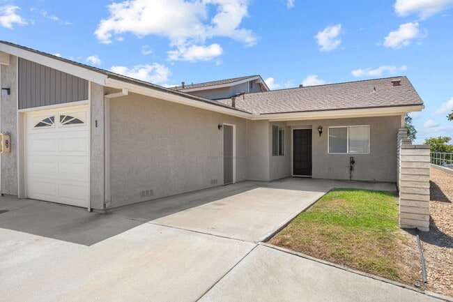 property at 3625 Vista Oceana