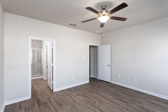 9315- Clarke Cv in Converse, TX - Building Photo - Building Photo