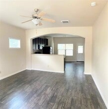27 Parsons Valley Dr in Conroe, TX - Building Photo - Building Photo