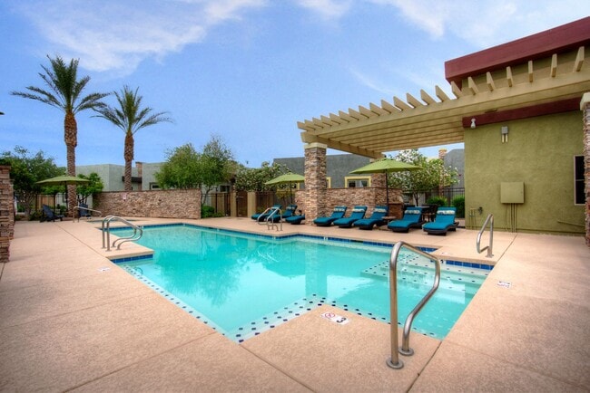 Palm Valley Villas in Goodyear, AZ - Building Photo - Building Photo
