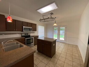 151 McKennas Cove in Buda, TX - Building Photo - Building Photo