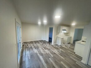 246 Pinetree Cir in Griffin, GA - Building Photo - Building Photo