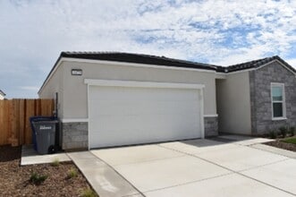 4472 N San Miguel Ave in Fresno, CA - Building Photo - Building Photo