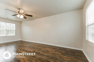 828 Brentwood Pk Ln in Rural Hall, NC - Building Photo - Building Photo