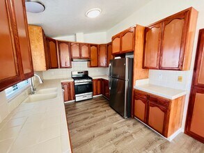 230 Prospect St in Watsonville, CA - Building Photo - Building Photo