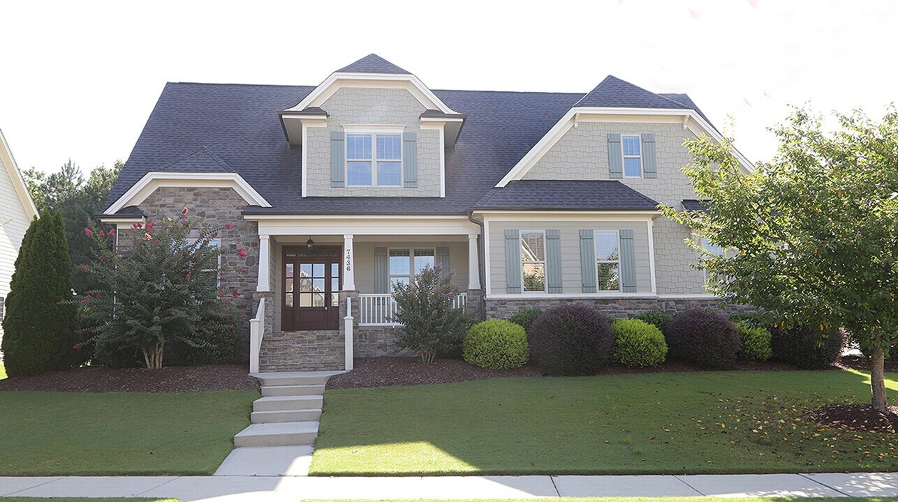 7436 Pomona Ave in Rolesville, NC - Building Photo
