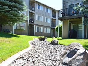 The Villages on 4th & Sullivan in Spokane Valley, WA - Building Photo - Building Photo