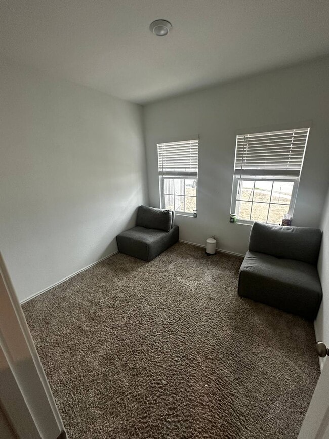 13700 Tordillo Dr in Elgin, TX - Building Photo - Building Photo