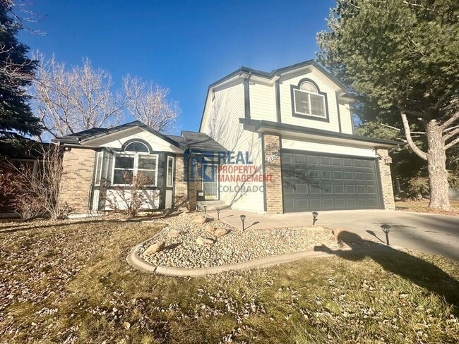 19907 E Crestline Pl in Centennial, CO - Building Photo - Building Photo
