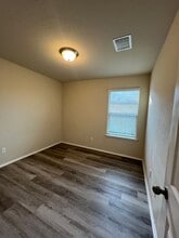 2928 Skinner Dr in Lorena, TX - Building Photo - Building Photo