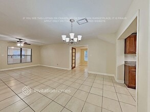 2302 Carroll Grove Dr in Tampa, FL - Building Photo - Building Photo
