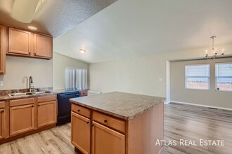 6857 Shimmering Leaf Rd, Unit 525 in Colorado Springs, CO - Building Photo - Building Photo