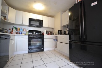 133 Glenville Ave, Unit 1 in Boston, MA - Building Photo - Building Photo