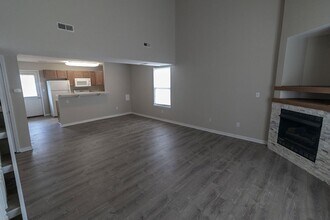 3306 Dove Dr in Columbia, MO - Foto de edificio - Building Photo