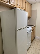 62 Boylston St, Unit 312A in Boston, MA - Building Photo - Building Photo