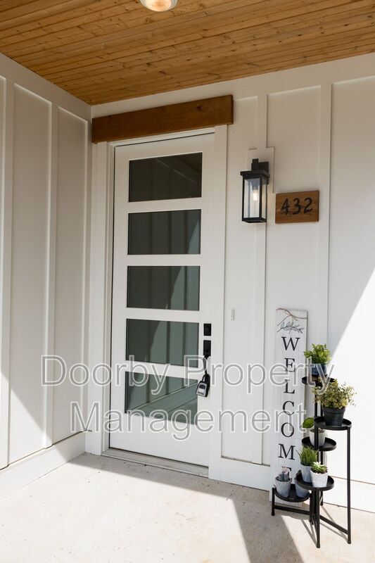 property at 432 Wayne Ave