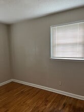 311 Carter Dr in Thomasville, NC - Foto de edificio - Building Photo