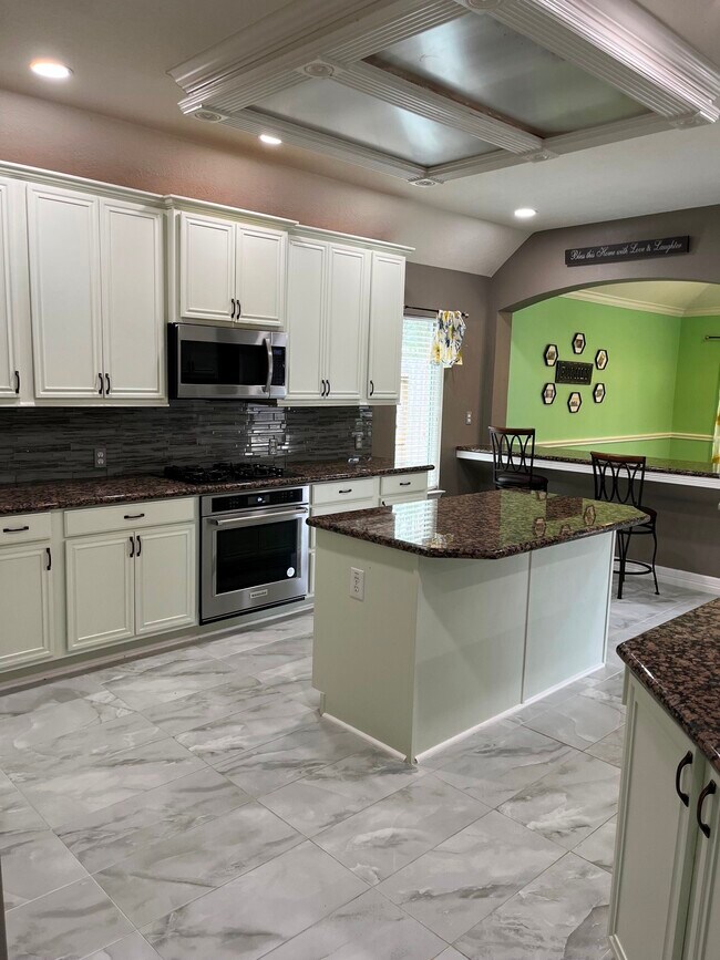 property at 21806 Silverpeak Ct