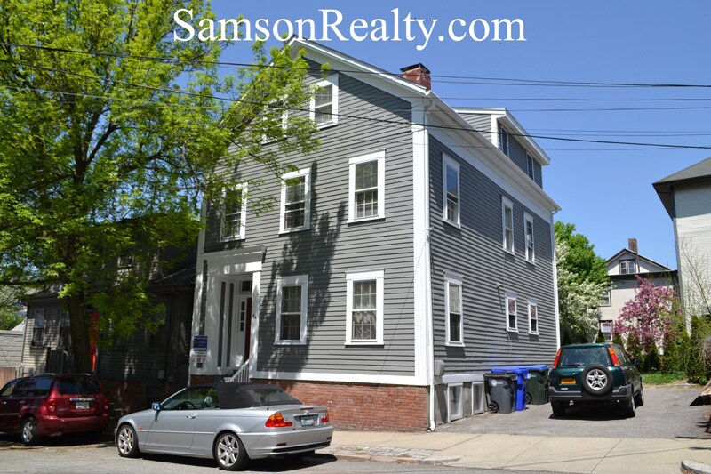84 Sheldon St in Providence, RI - Building Photo