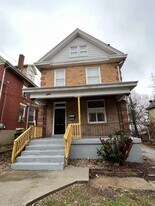 1014 Parkson Pl in Cincinnati, OH - Building Photo