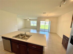 1409 NW 4th St in Cape Coral, FL - Building Photo - Building Photo