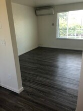 620 Queen Ave SE in Albany, OR - Foto de edificio - Building Photo