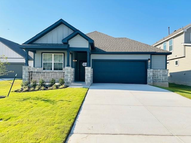 property at 140 Corral Cv