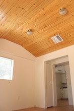 3246 E Edison St in Tucson, AZ - Building Photo - Interior Photo