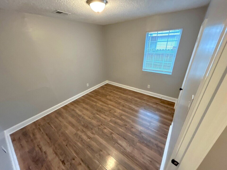 2389 Scaper St in Memphis, TN - Building Photo