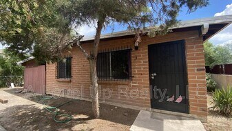 316 E Elm St in Tucson, AZ - Building Photo