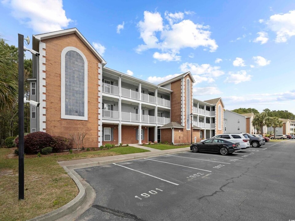 4854 Meadowsweet in Myrtle Beach, SC - Building Photo