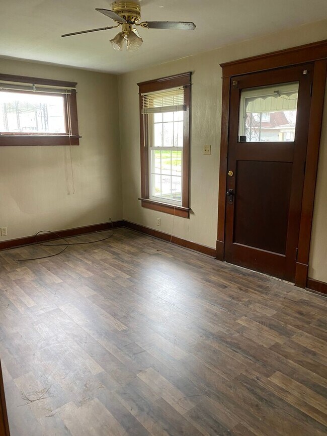 1007 Huey St in New Castle, PA - Building Photo - Building Photo