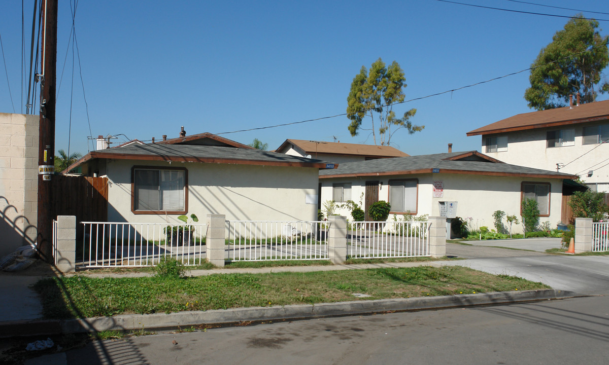 14115 Rondeau St in Westminster, CA - Foto de edificio