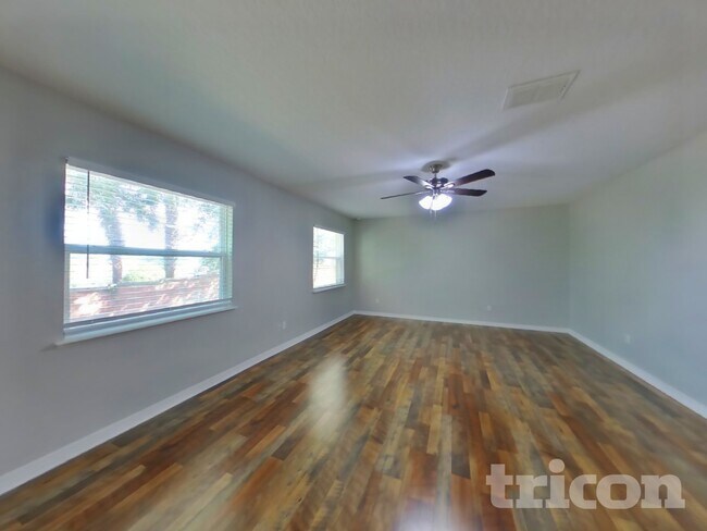 15811 Surfbird Ct in Mascotte, FL - Building Photo - Building Photo