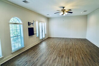 4020 Childress St in Houston, TX - Building Photo - Building Photo