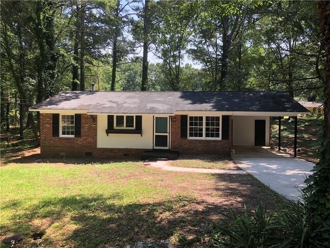 property at 409 Shamrock Dr