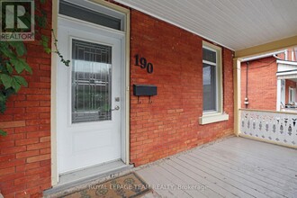 190 Lochiel St S in Renfrew, ON - Building Photo - Building Photo