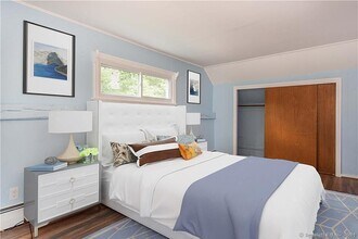 279 Fenn Rd in Cheshire, CT - Building Photo - Building Photo