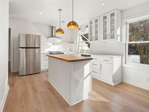 3452 Beech Dr in Decatur, GA - Building Photo - Building Photo