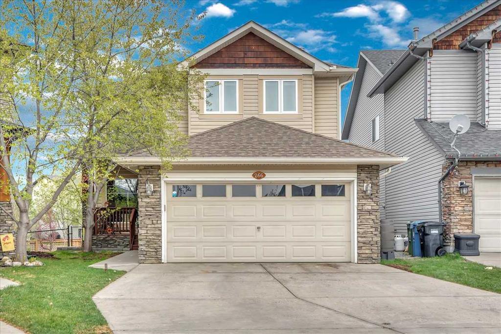 266 Rockborough Green NW in Calgary, AB - Building Photo