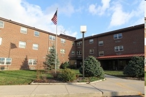 Raintree Square Retirement Community in New Castle, IN - Building Photo - Building Photo