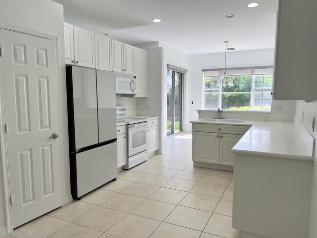 44 Lancaster Rd in Boynton Beach, FL - Building Photo - Building Photo