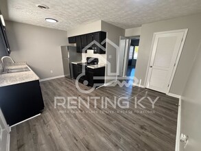 211 Peachtree Rd in Nicholasville, KY - Building Photo - Building Photo