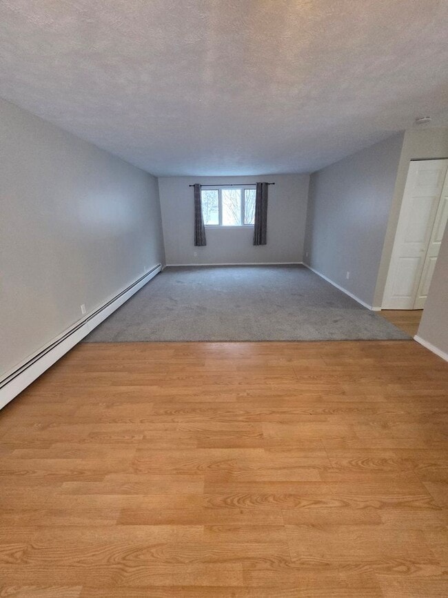 18206 Swiss Dr in Spring Lake, MI - Building Photo - Building Photo