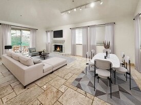 1089 Normandy Hill Ln in Encinitas, CA - Building Photo