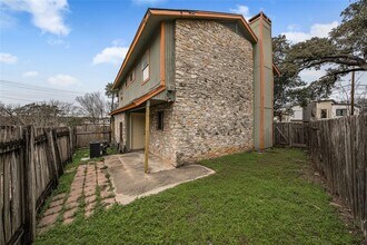 1601 Taylor Gaines St in Austin, TX - Building Photo - Building Photo