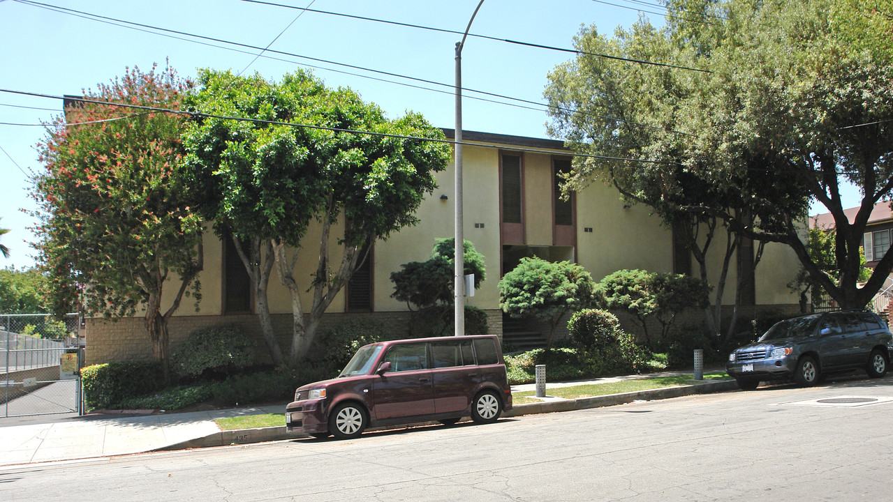 435 Euclid Ave in Pasadena, CA - Foto de edificio